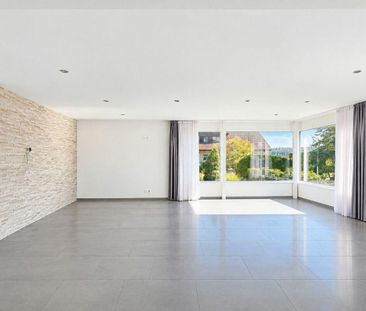 Wohntraum zur Miete - Grosszügiges Einfamilienhaus mit Garten - Photo 3