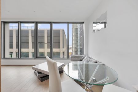 1 Bed Flat, Park Drive, E14 - Photo 3