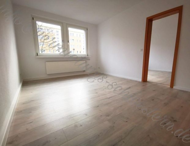2-Zimmer-Wohlfühlwohnung mit Tageslichtbad - Photo 1
