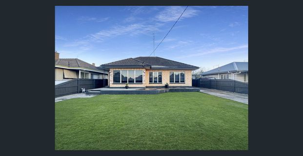 Spacious Family Home - Photo 1