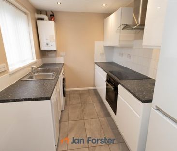 3 Bedroom House - Photo 6