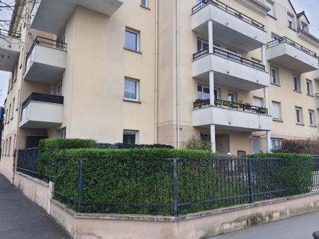 Location d'un appartement F3 à MEAUX - Photo 3