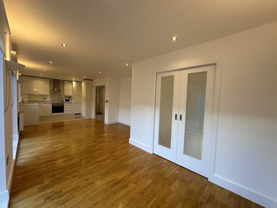 2 Bed Flat, Reservoir Studios, E1W - Photo 1