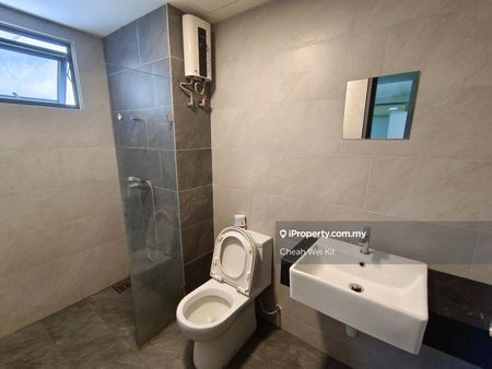 Emporis, Kota Damansara - Foto 3