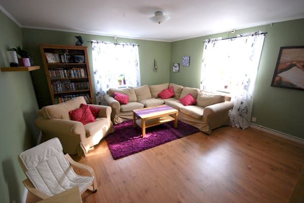 Oppboga: Mysig liten tvåa med balkong i söder - Photo 1