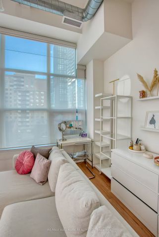 Merchandise Lofts , #303 - Photo 2