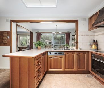 39 Folkestone Road, Glen Waverley - Photo 6
