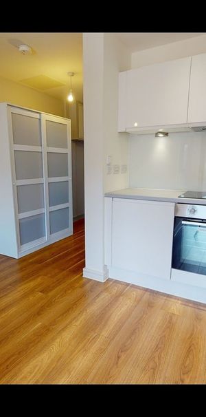 Studio Flat, Wolstenholme Square, L1 - Photo 1