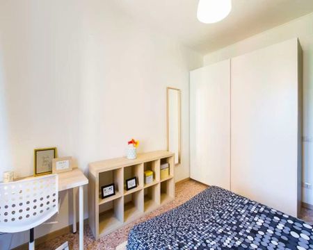 Via Gallarate, Milan, Lombardy 20151 - Photo 3