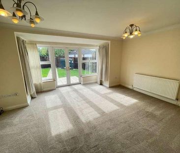 Blenheim Close, West Row, IP28 - Photo 1