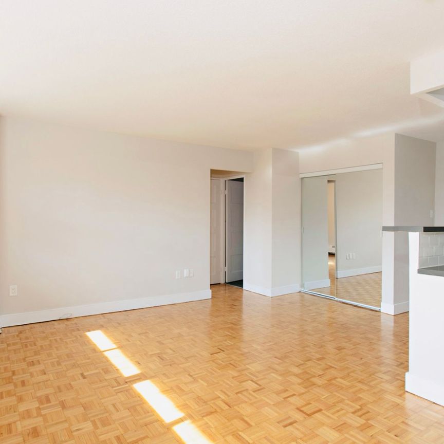 For Lease - 1500 Bathurst Street Unit# 1008, Toronto, Ontario - Photo 1