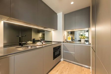 Calle de la Farmacia, Madrid, Community of Madrid 28004 - Photo 2