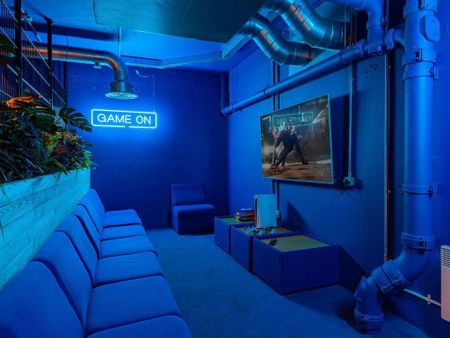 1 bedroom in a flat share to rent - Photo 5