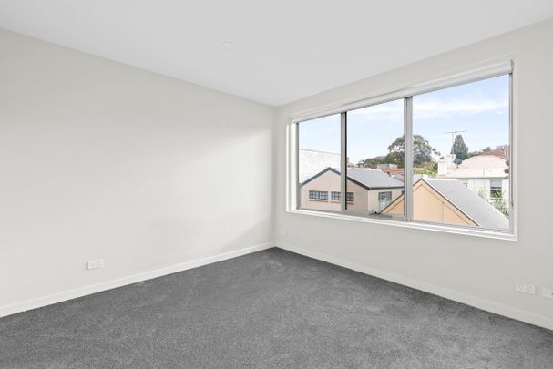 6/218 Lennox Street RICHMOND - Photo 1