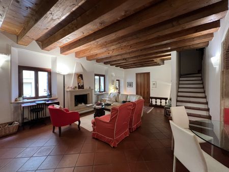 TRILOCALE IN AFFITTO CON POSTO AUTO COPERTO - CENTRO STORICO ZTL - Photo 5