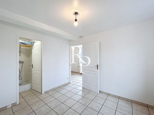 T2 de 34,29m² avec place de parking, - Photo 1