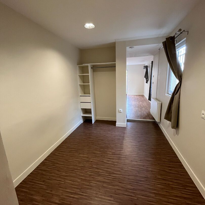 Location Appartement 1 pièce 29m² - Photo 1