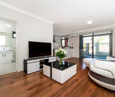 Stylish One-Bedroom Apartment in the Heart of Bassendean - Photo 3