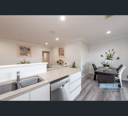 26 Olivedale Road, Madeley, WA 6065 - Photo 4