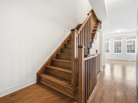 For Lease - 109 Fruitvale Circle, Brampton, Ontario - Photo 2