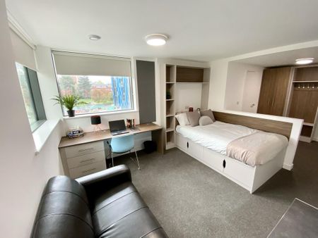 1 bedroom flat to rent - Photo 2