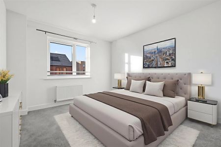 3 Bedroom House - Semi-Detached - Photo 3