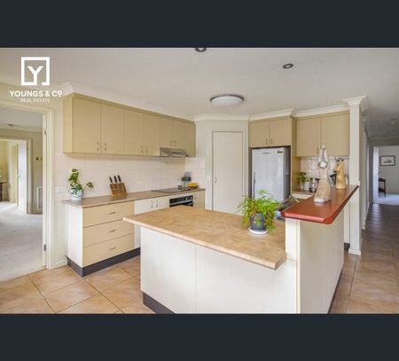 2 Lewis Ct, Mooroopna, Vic 3629 - Photo 2