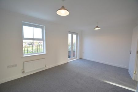 3 bedroom terraced house to rent - Photo 4