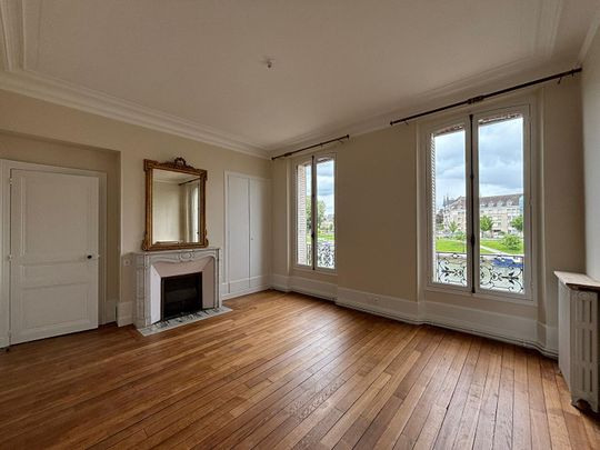 Location Appartement 3 pièces 79m² - Photo 1