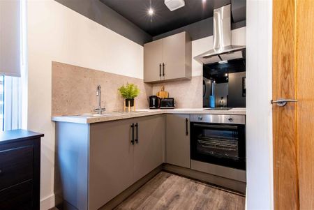 Studio to rent - Photo 5