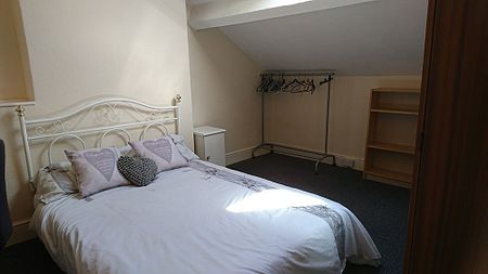 31 Aglionby Street, Carlisle (STUDENT HOUSE) 1 Room available from Sept 2024 - Photo 4