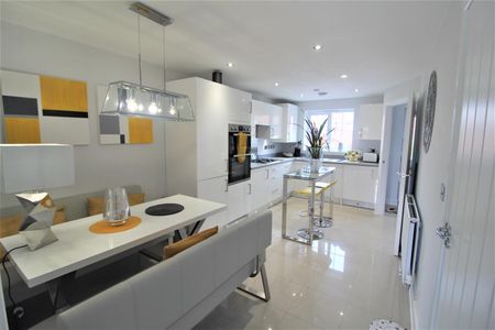 127 Gardeners Place, Shrewsbury, SY2 6FH - Photo 5