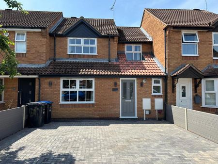 4 bedroom terraced house to rent - Photo 4