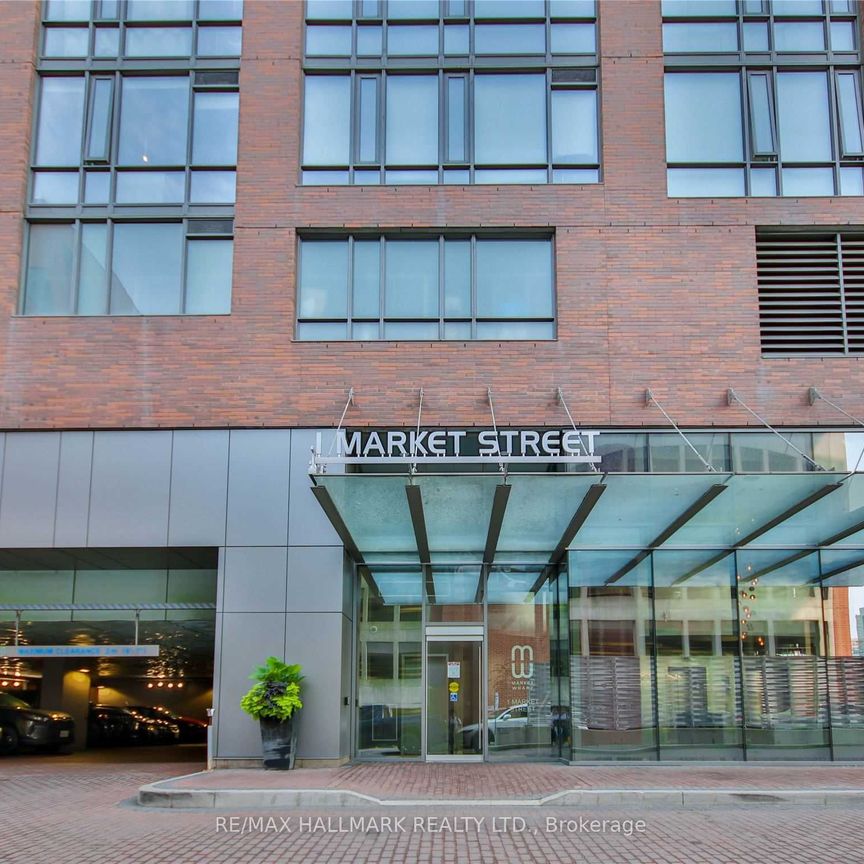 Market Wharf Lofts , #418 - Photo 1