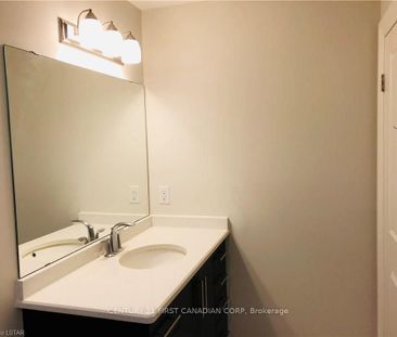 For Lease - 260 VILLAGEWALK Boulevard Unit# 608, London North, Ontario - Photo 5