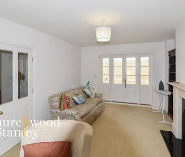 3 bedroom detached house to rent - Photo 5