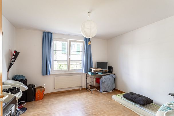 grosszügige Wohnung mit Charme - Foto 1