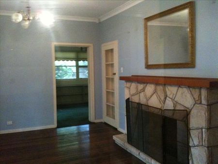 Elgin St, Gordon NSW 2072 - House For Rent | Domain - Photo 2