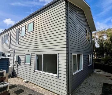 10A Lorenzen Bay Road - Photo 5