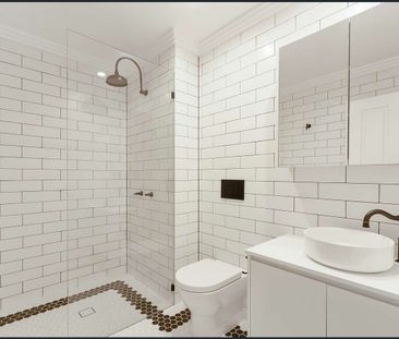 Modern Updated Apartment in Prime Leichhardt Location - Photo 2