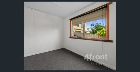 Affordable and Spacious Rental Opportunity near Burnie CBD - Photo 3