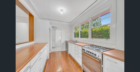 Warm Family Home with Sought-After School Catchments - Photo 5