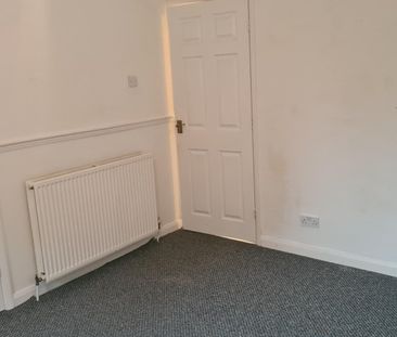 2 Bed Semi-Detached House, Margaret Ashton Close, M9 - Photo 4