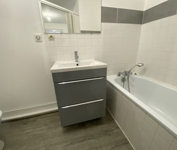 Location Appartement 2 pièces 23m² BOURGES 18000 - Photo 3