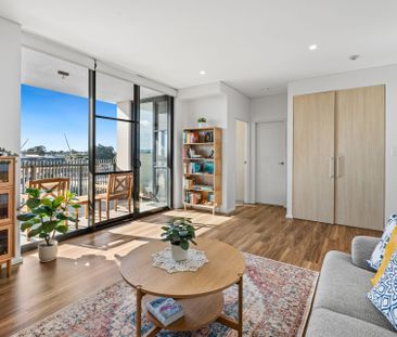 Modern Apartment Living in the Heart of St Marys - Photo 1