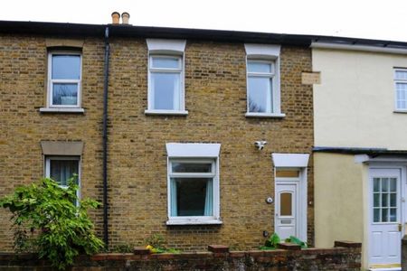 George Street, Staines-upon-Thames, Surrey,TW18 - Photo 4