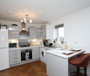 2 bedroom property to rent - Photo 3