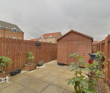 2 bedroom end of terrace house to rent - Photo 1