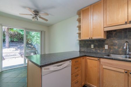 723 Appleyard Crt - Photo 4