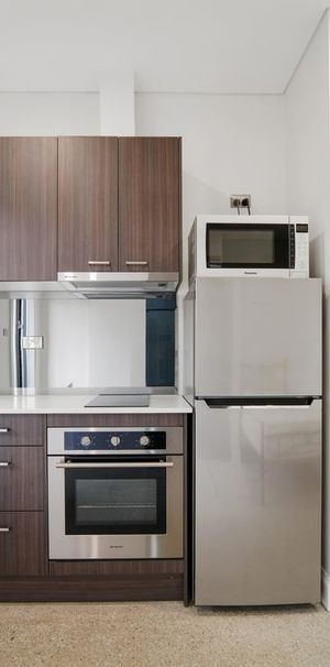 Lewisham Lodge Apartment - Photo 1